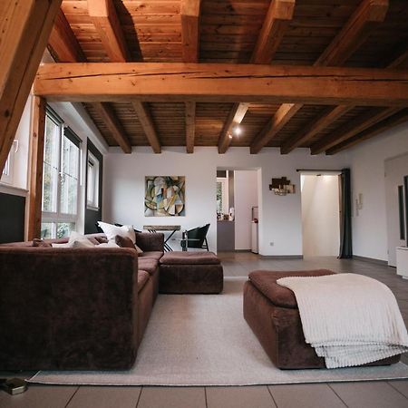 Eigenes Maisonettehaus In Idyllischer Lage Mit Balkon, Nahe Messe, 24H Self-Check In, Gratis Parken 슈바바하 외부 사진