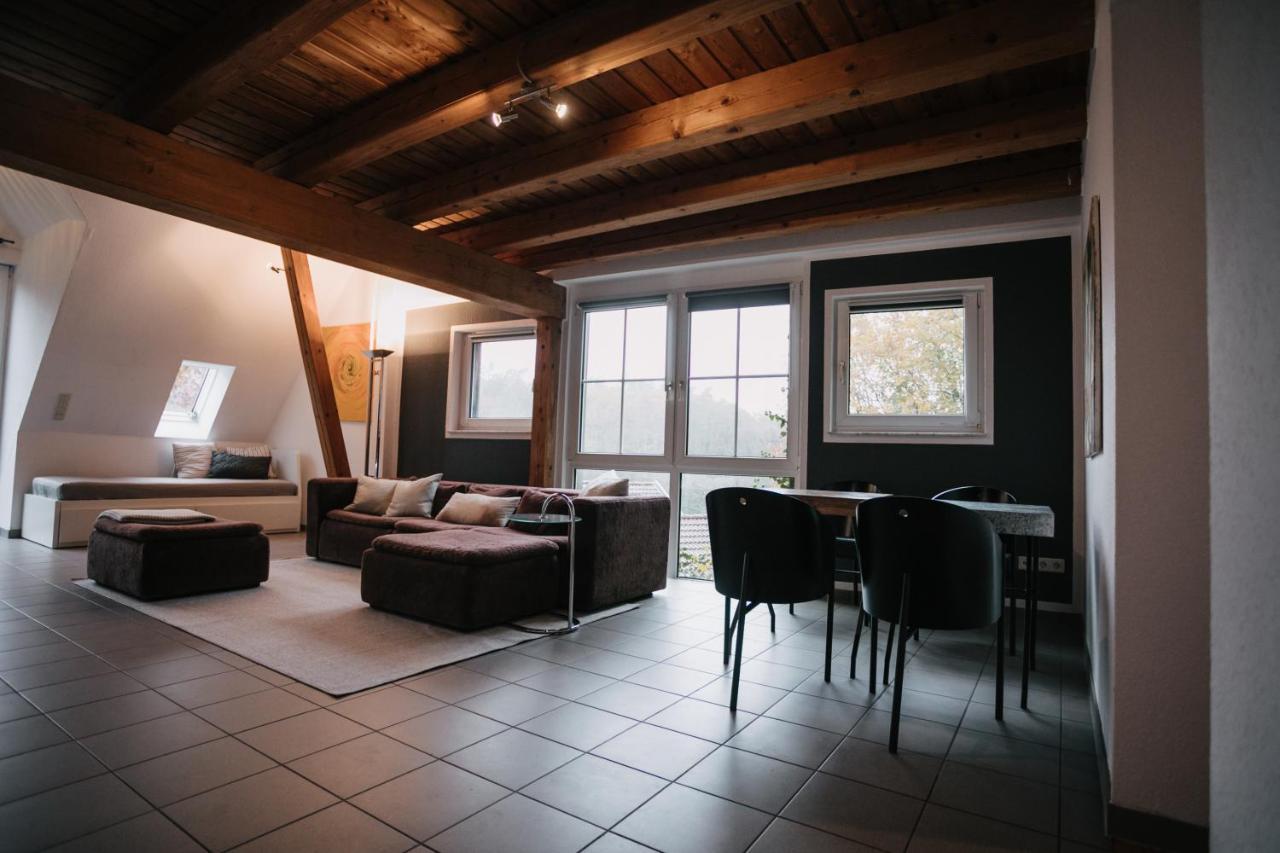 Eigenes Maisonettehaus In Idyllischer Lage Mit Balkon, Nahe Messe, 24H Self-Check In, Gratis Parken 슈바바하 외부 사진