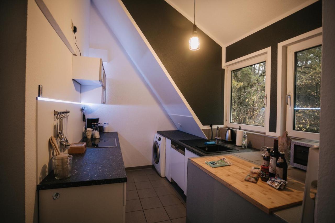 Eigenes Maisonettehaus In Idyllischer Lage Mit Balkon, Nahe Messe, 24H Self-Check In, Gratis Parken 슈바바하 외부 사진