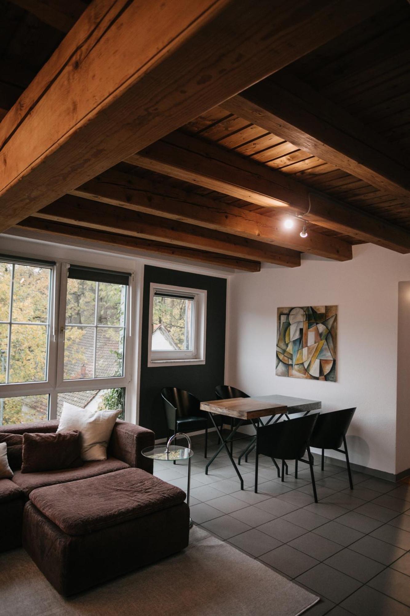 Eigenes Maisonettehaus In Idyllischer Lage Mit Balkon, Nahe Messe, 24H Self-Check In, Gratis Parken 슈바바하 외부 사진